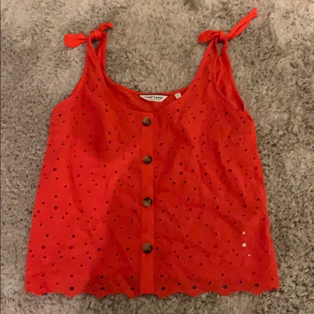 orange tank top